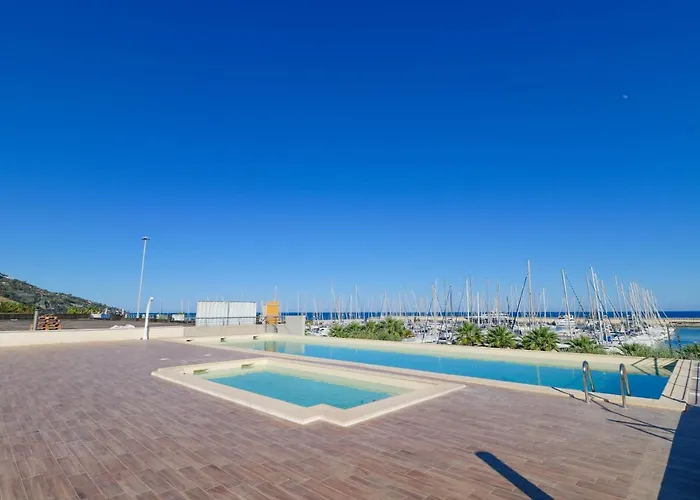 H11 Luxury 12b Porto - Piscina - Jacuzzi شقة