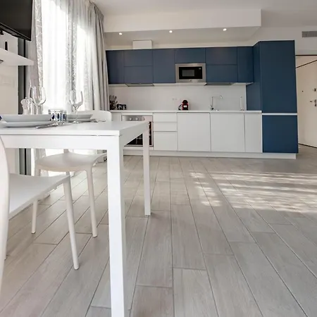 H11 Luxury 12b Porto - Piscina - Jacuzzi Appartement Santo Stefano al Mare