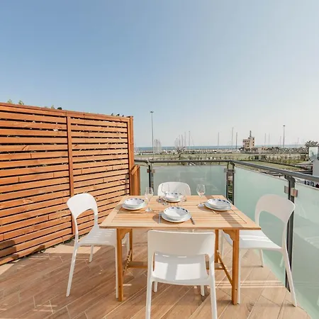 H11 [luxury 12b] Porto - Piscina - Jacuzzi * Santo Stefano al Mare
