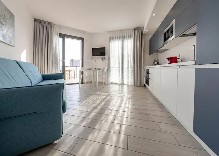 Apartmán H11 Luxury 12b Porto - Piscina - Jacuzzi Santo Stefano al Mare